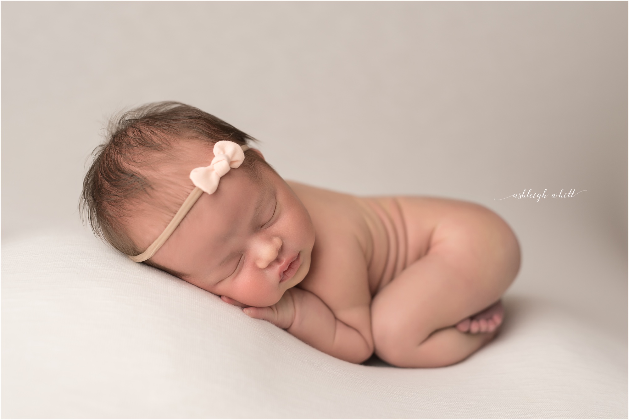 Elyria Newborn Photographer