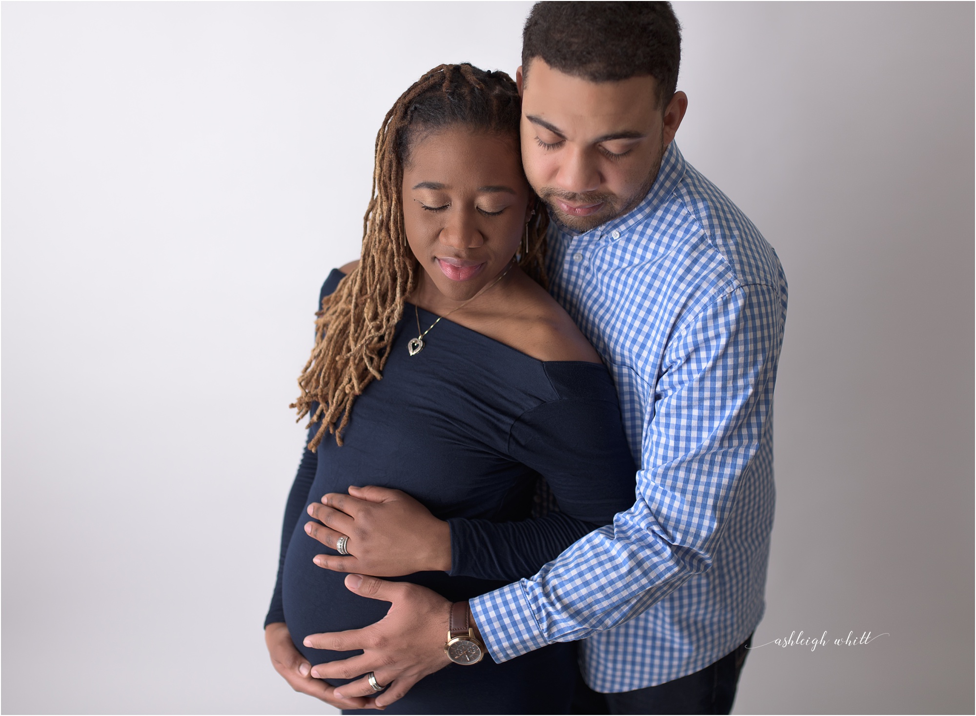 Cleveland Ohio Studio Maternity Photographer