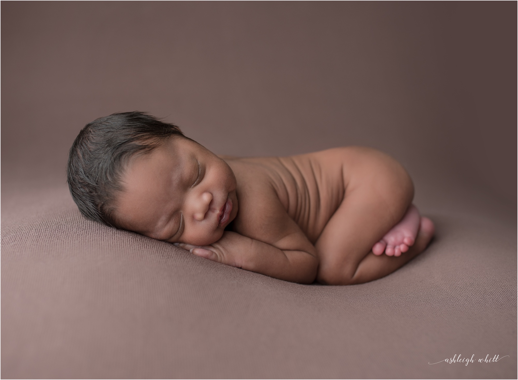 Cleveland Ohio Newborn Photography