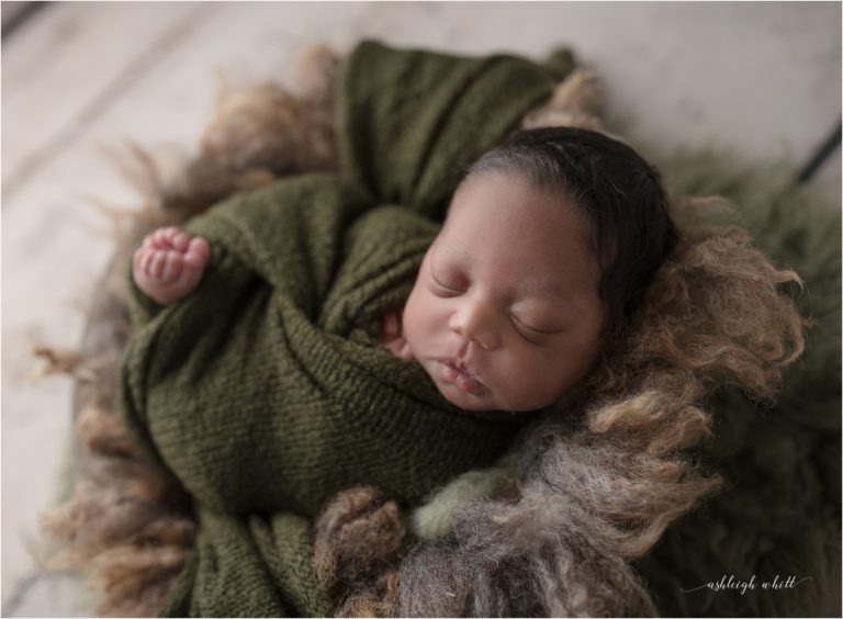 Cleveland Ohio Newborn Photography