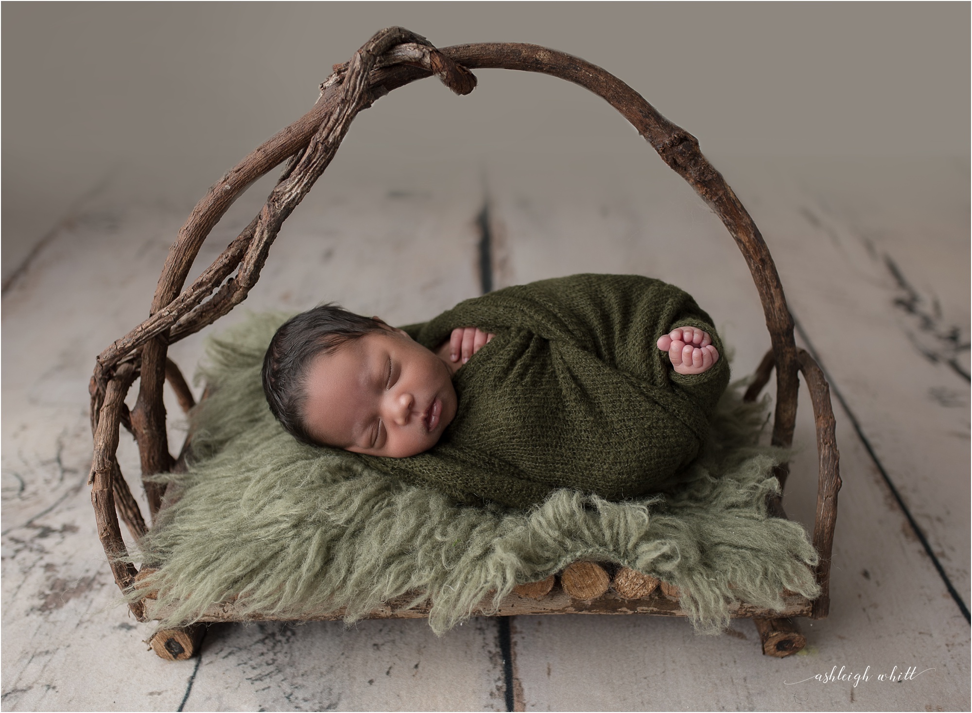 Cleveland Ohio Newborn Photography