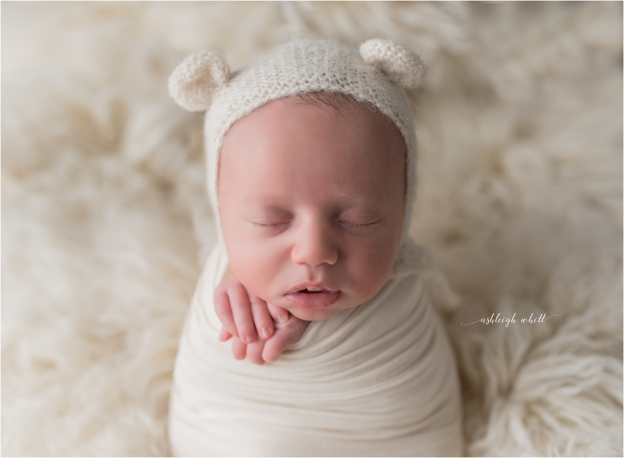 Hinckley Ohio Newborn Photographer