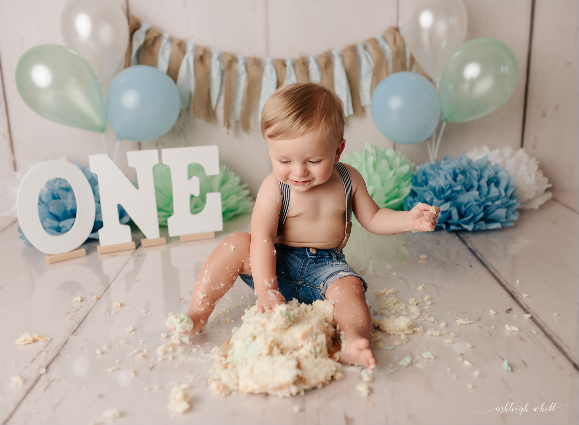 Cake Smash Photographer Avon Ohio