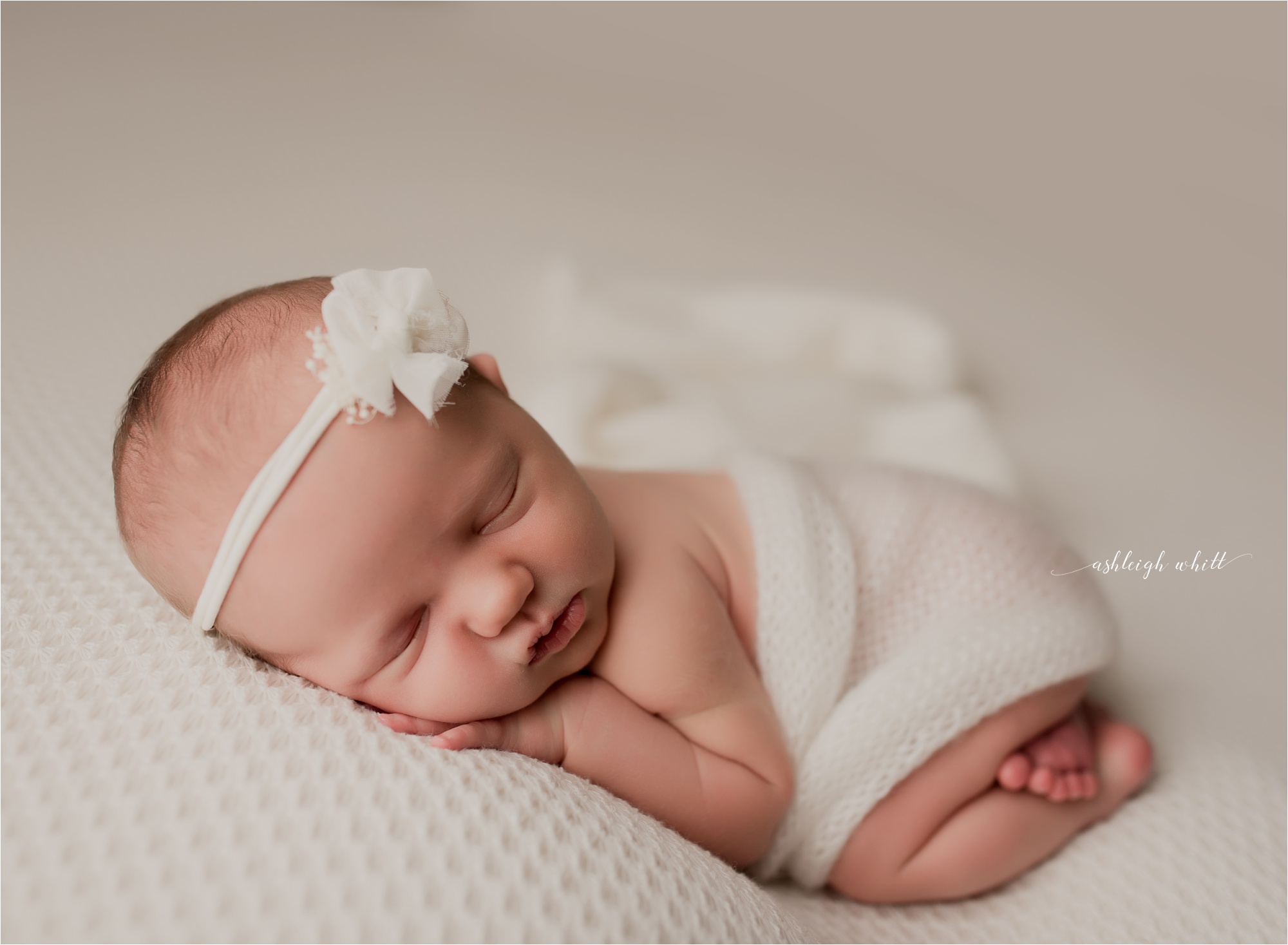 Best Cleveland Newborn Photographer