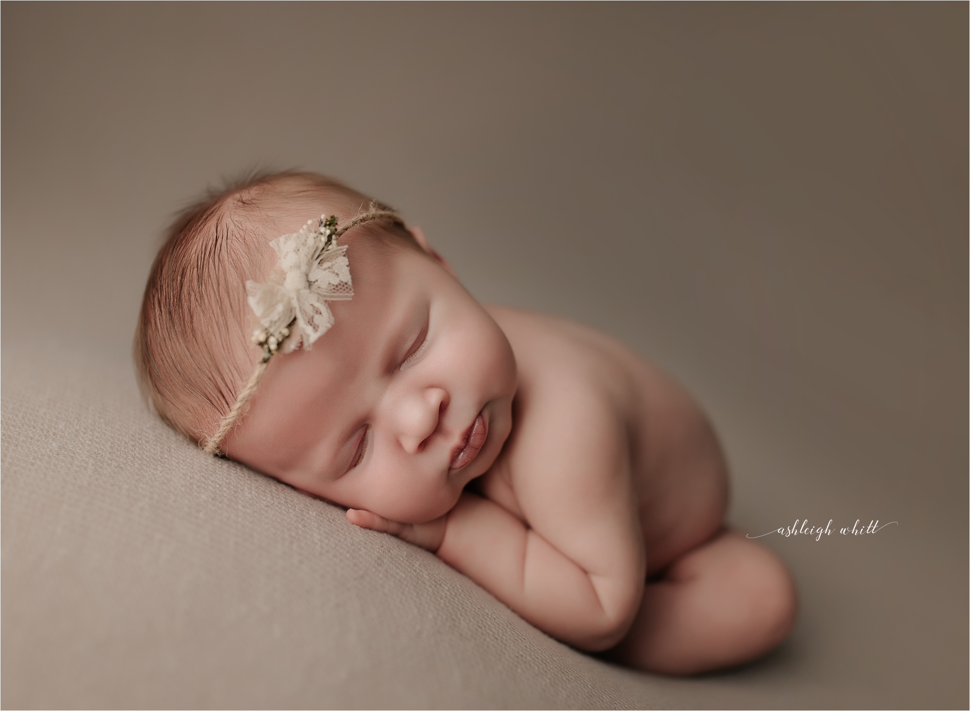 Cleveland Professional Newborn Photographer