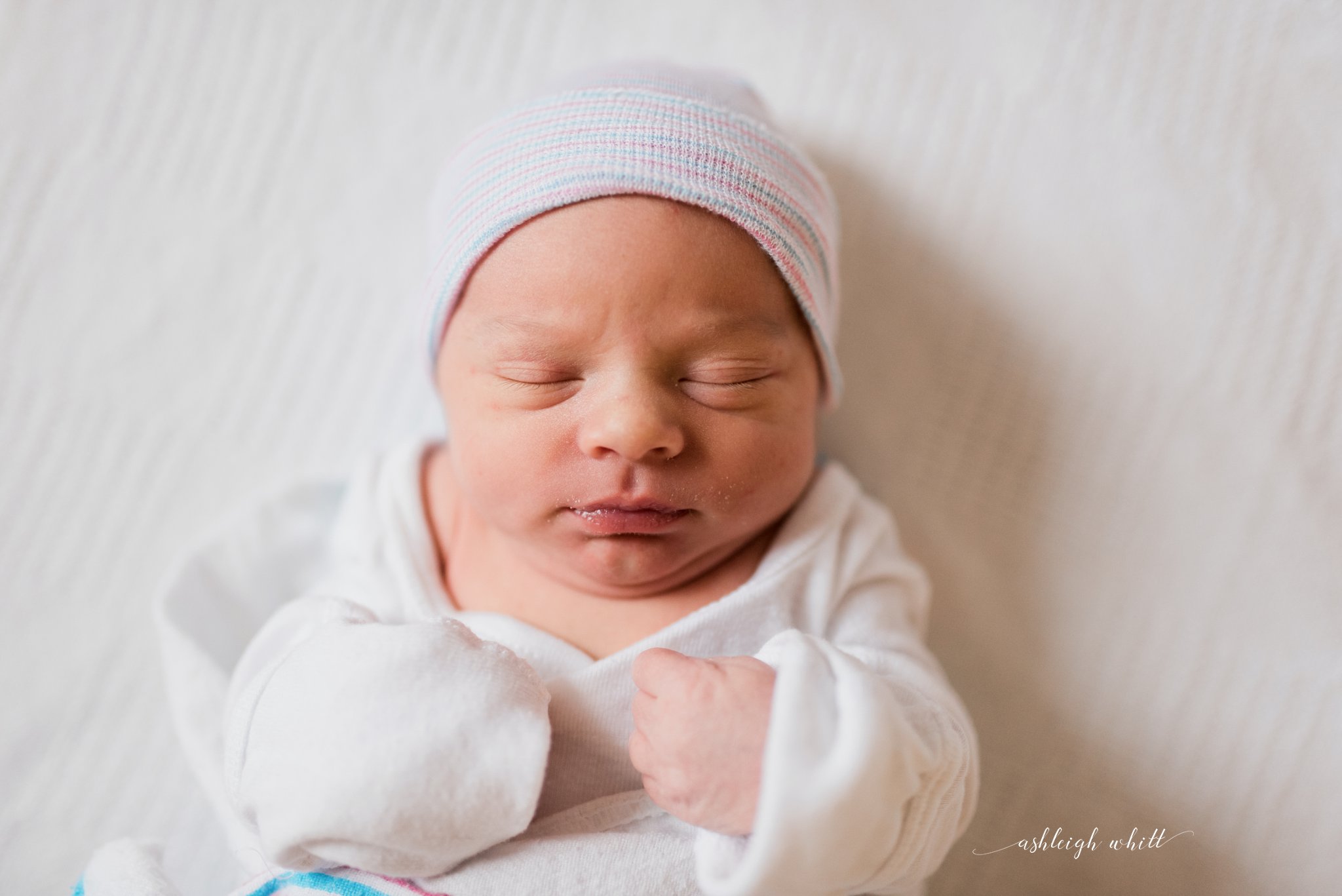 Cleveland Fresh 48 Newborn Photos