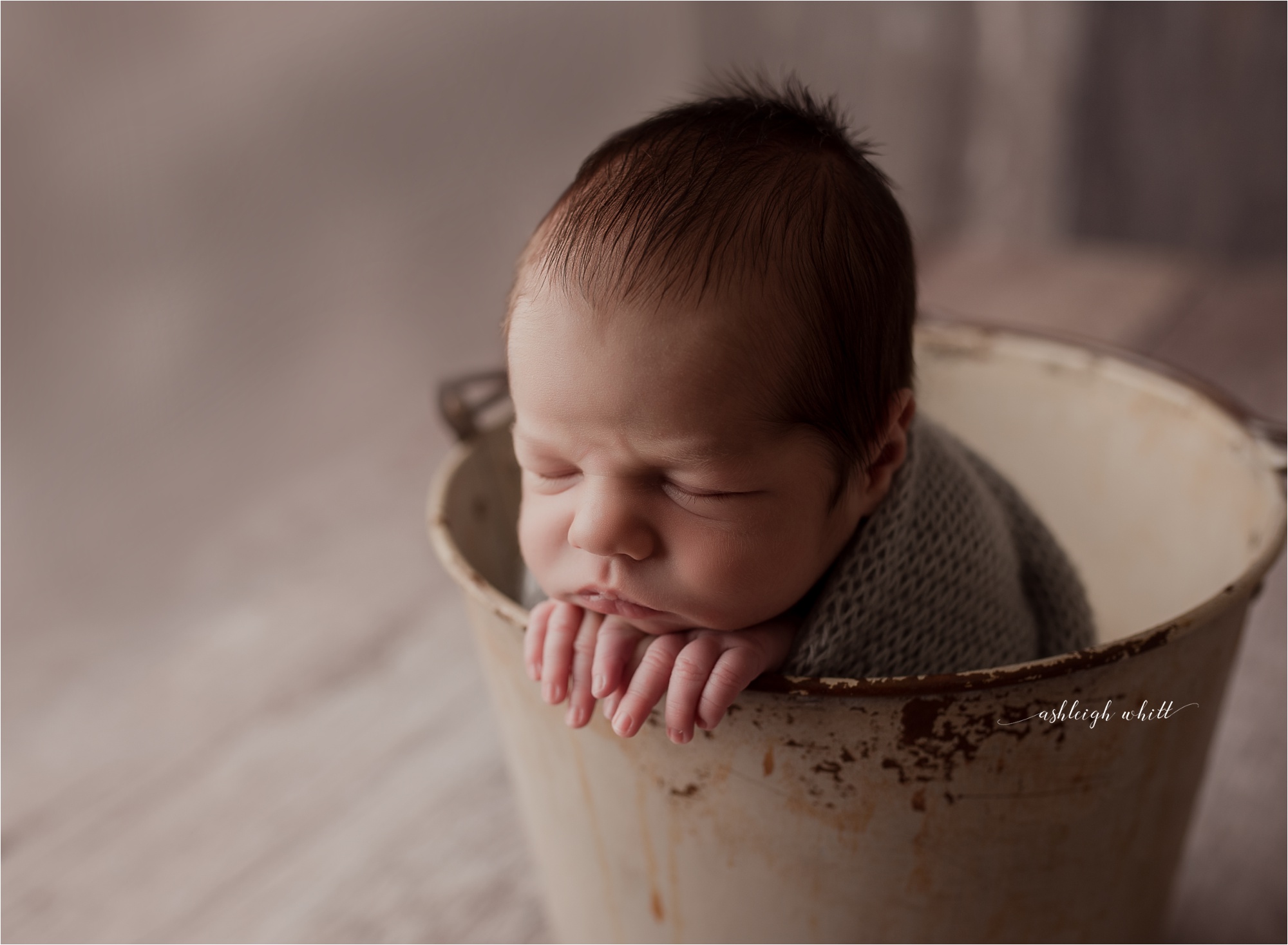 Newborn Photographer North Ridgeville