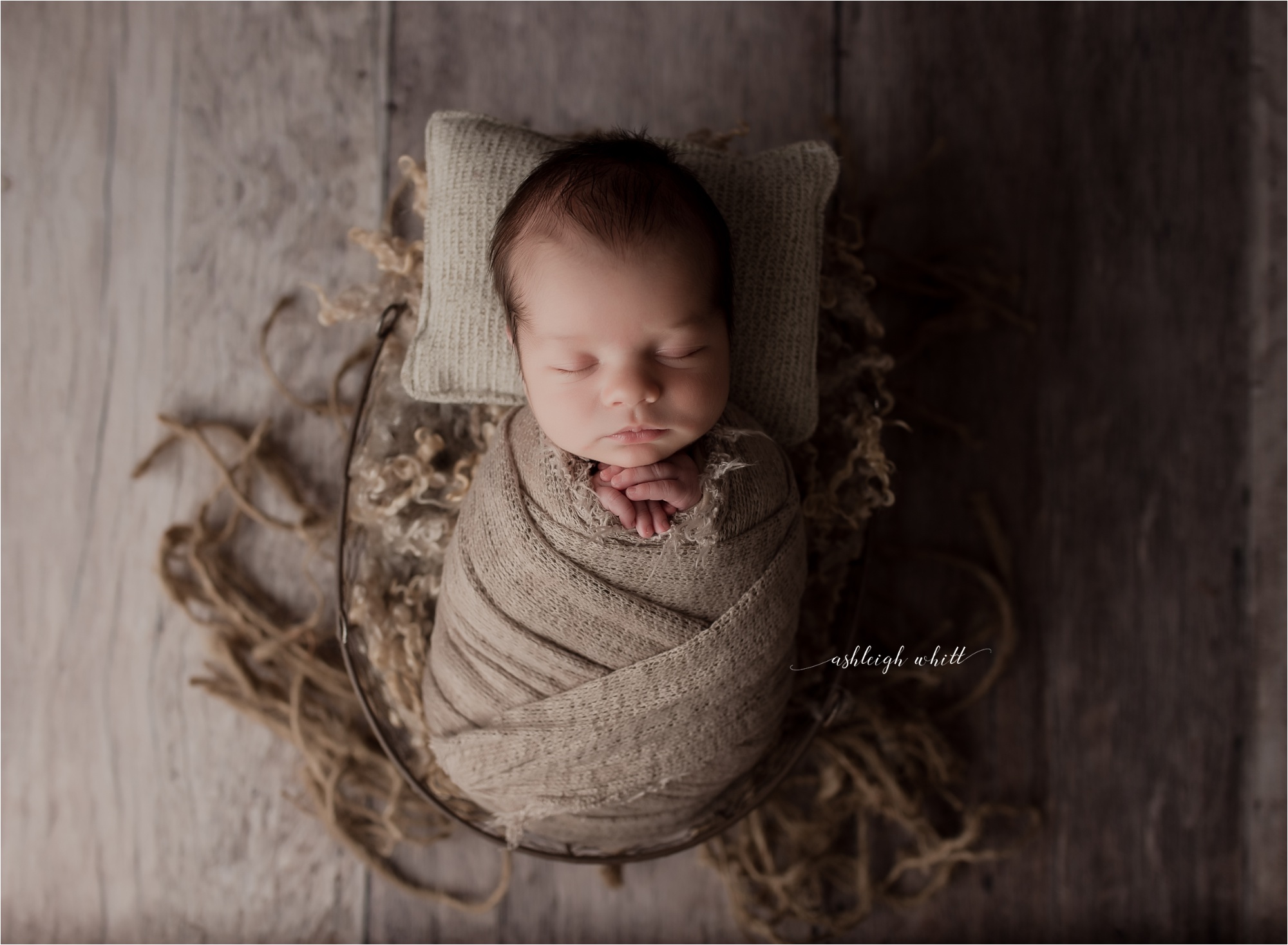 Newborn Photographer North Ridgeville