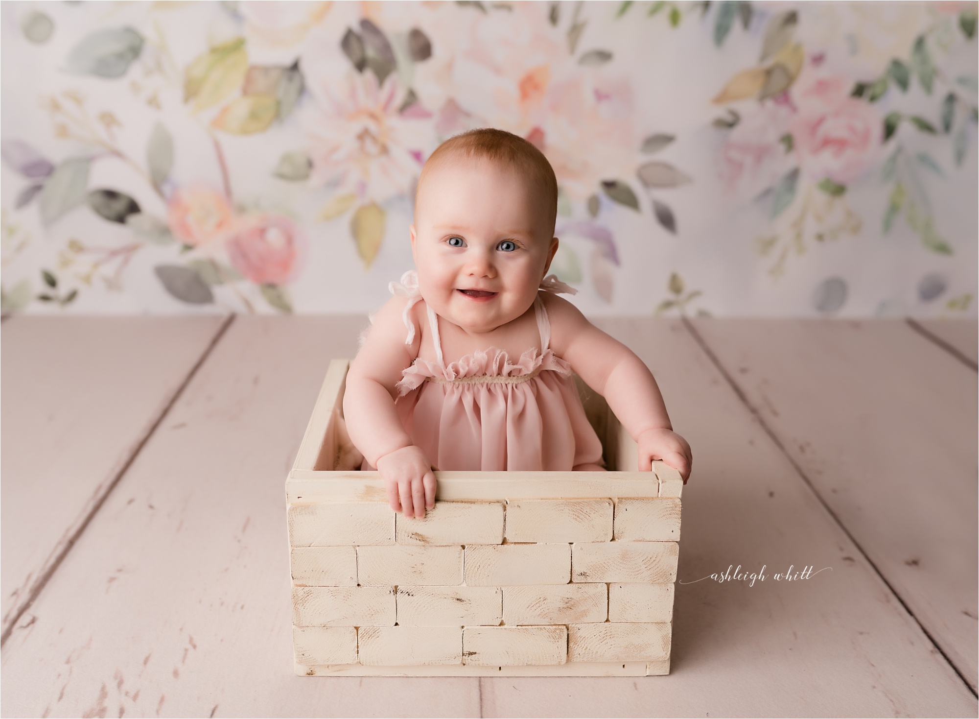 Cleveland Milestone Baby Photographer