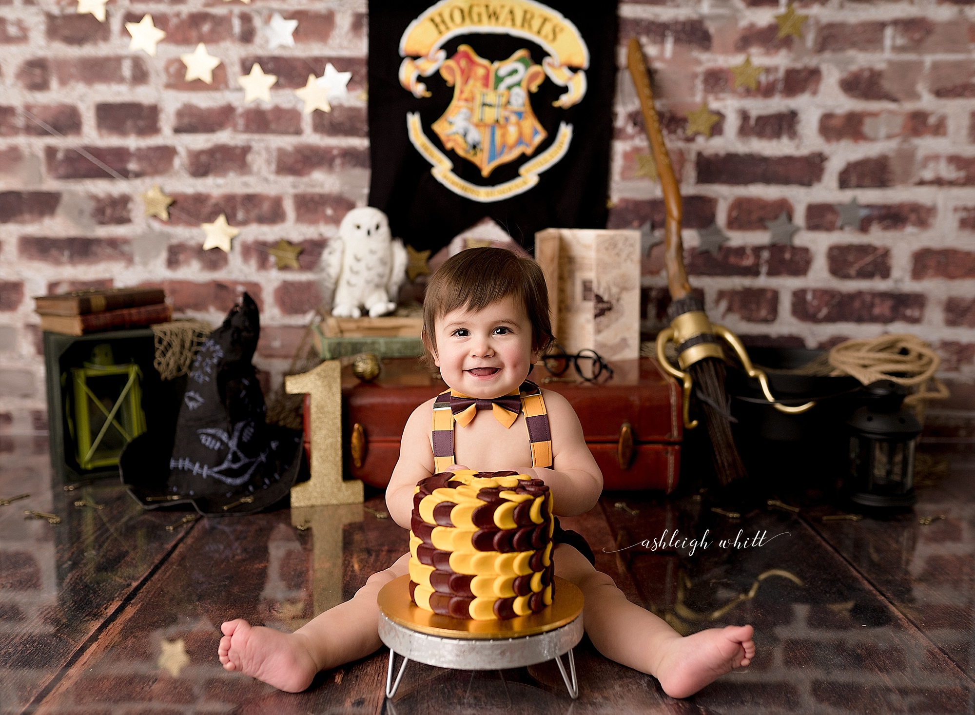 Harry Potter - Cake Smash Photos Cleveland Ohio | Ashleigh Whitt