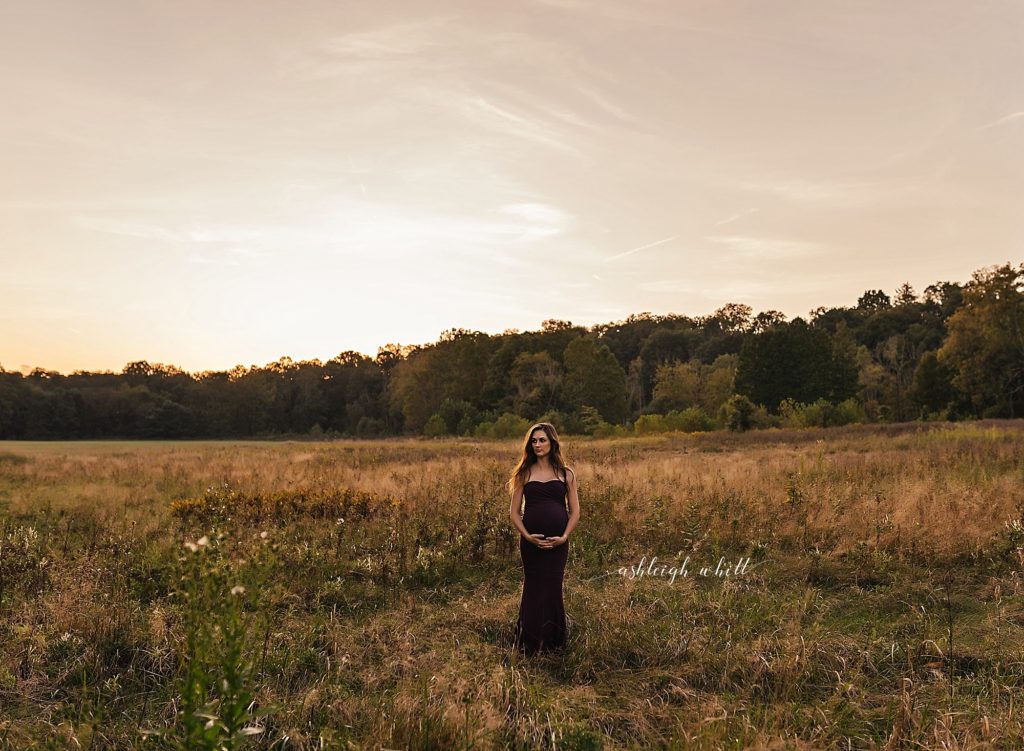 Maternity Photographer Brecksville