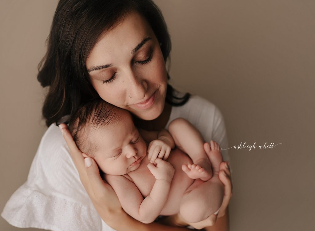 Newborn Photographers Avon Ohio