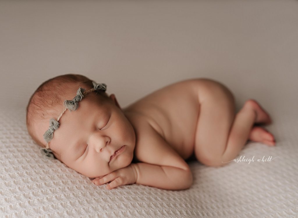 Newborn Pictures Avon Ohio