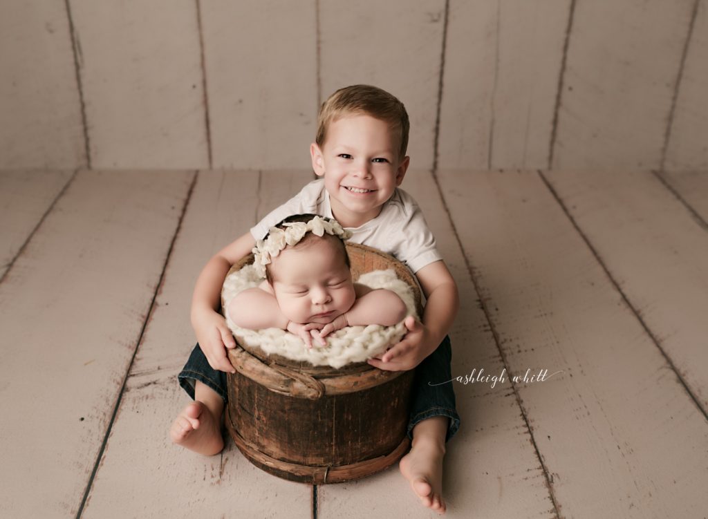 Strongsville Newborn Photography