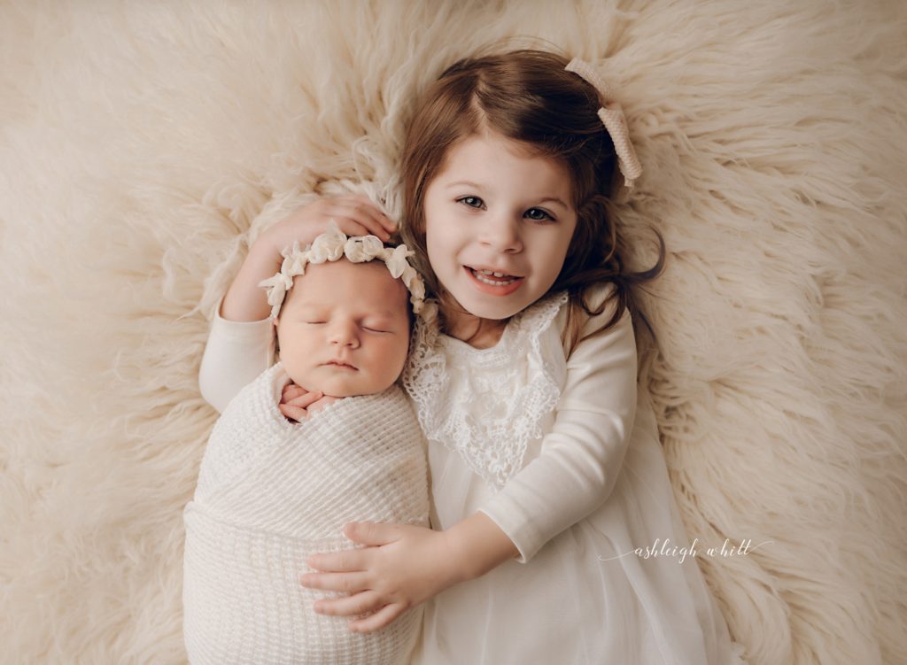 Newborn Photographer Twinsburg