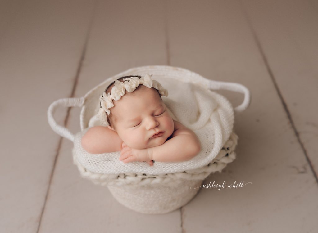 Newborn Photographer Twinsburg