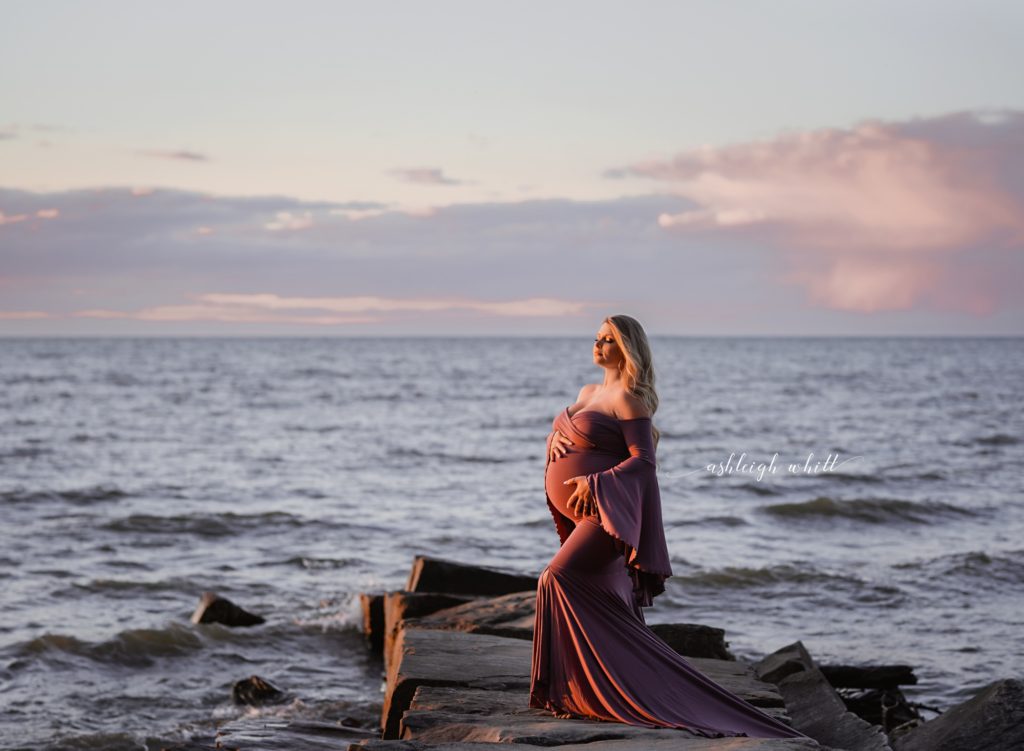 Maternity Photos Lake Erie Cleveland