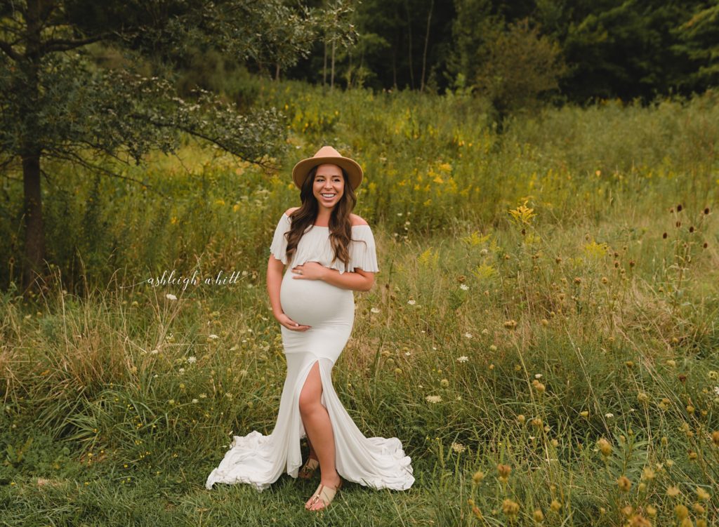 Maternity Photographers Cleveland Ohio