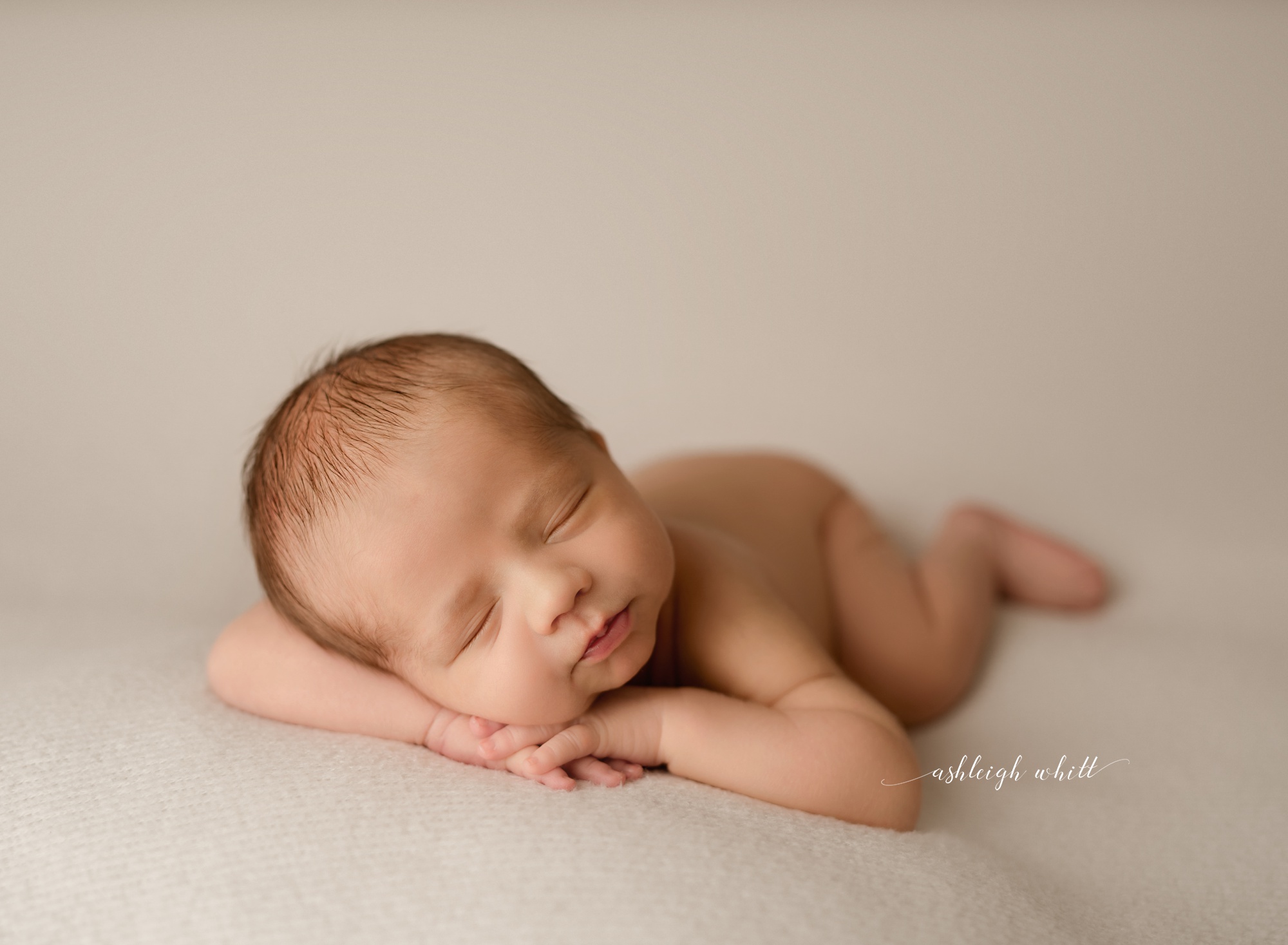 Newborn Photos Brecksville