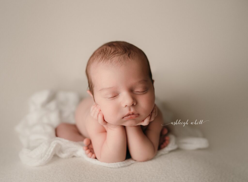 Akron Ohio Newborn Photos